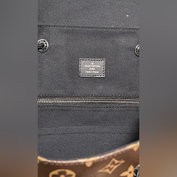 Louis Vuitton Christopher Backpack PM - Picture 6 of 16